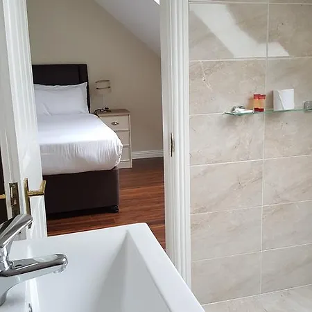 Lägenhetshotell St Bridget's 4*